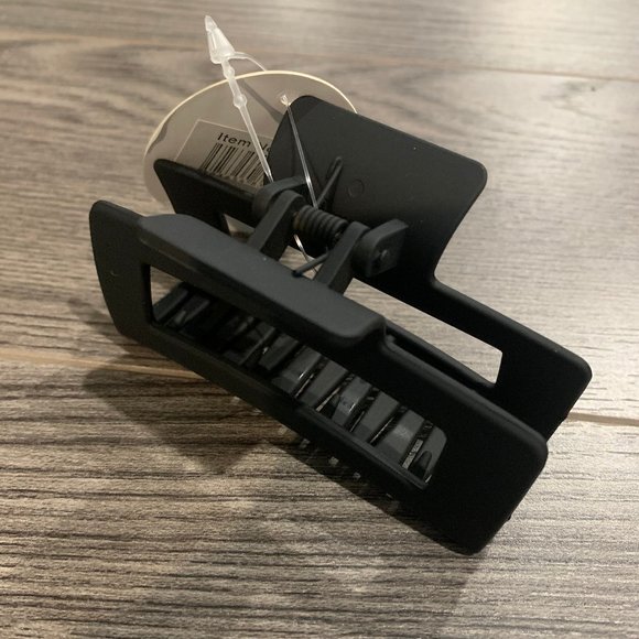 ELLY HAIR JAW - Picture 3 of 3